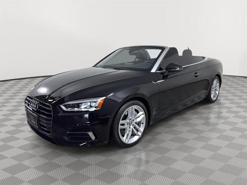 Mythos Black Metallic/Black Roof 2019 Audi A5 45 Premium