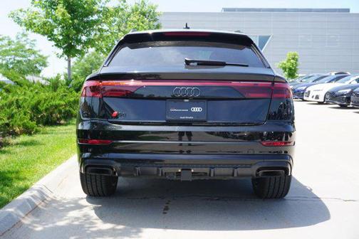 2025 Audi Q8 55 Premium Plus