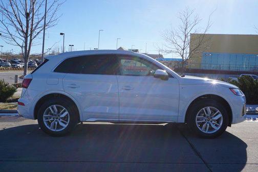 2022 Audi Q5 45 S line Premium