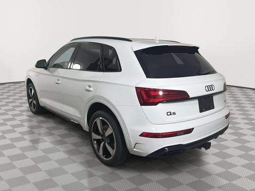 2023 Audi Q5 45 S line Prestige