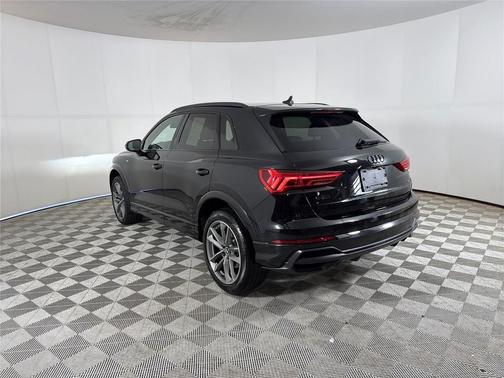 2021 Audi Q3 45 S line Premium Plus