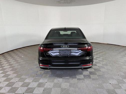 2023 Audi A4 45 S line Premium Plus