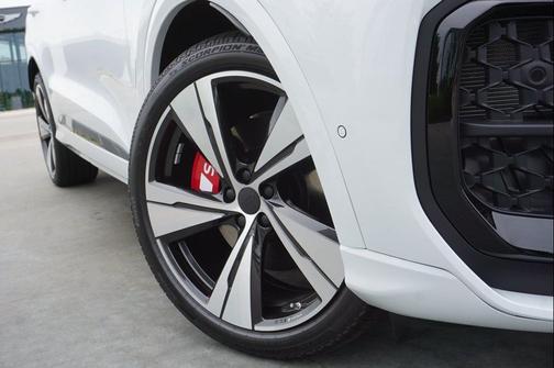 Glacier White Metallic 2026 Audi SQ5 3.0T Premium Plus