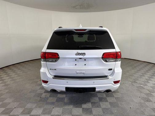 2020 Jeep Grand Cherokee Overland