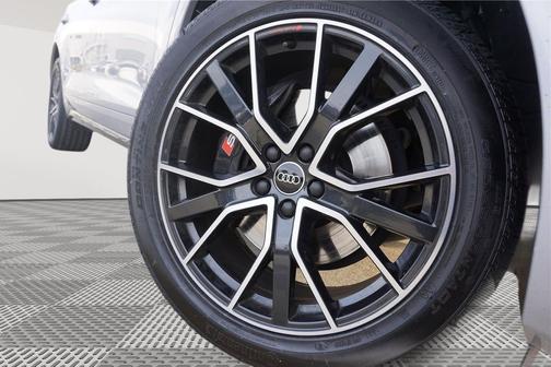 2021 Audi SQ5 3.0T Premium Plus