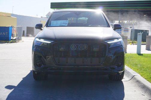 2026 Audi Q7 55 Prestige
