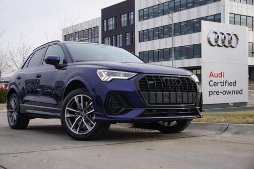 2025 Audi Q3 Premium 45 TFSI S line quattro Tiptronic