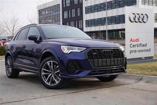 2025 Audi Q3 Premium 45 TFSI S line quattro Tiptronic