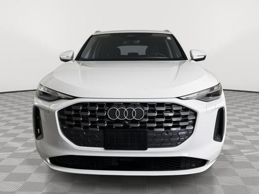 Arkona White 2025 Audi Q5 Premium TFSI quattro S tronic