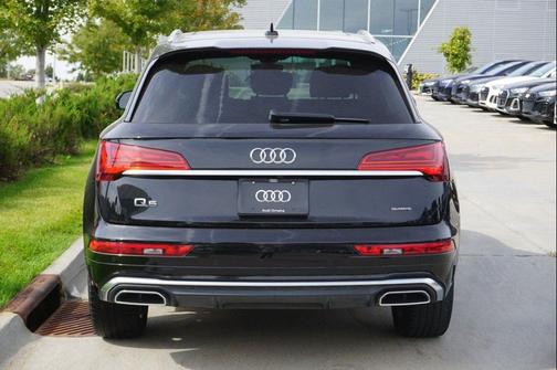 2023 Audi Q5 45 S line Premium Plus