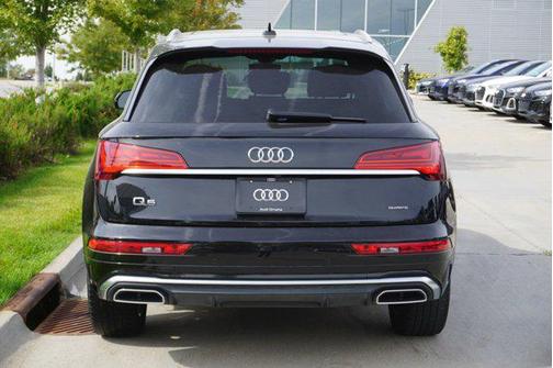 2023 Audi Q5 45 S line Premium Plus