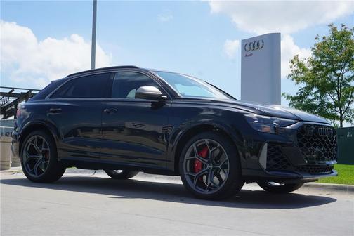 2025 Audi RS Q8 4.0T