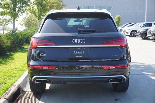 2025 Audi Q5 45 S line Premium Plus