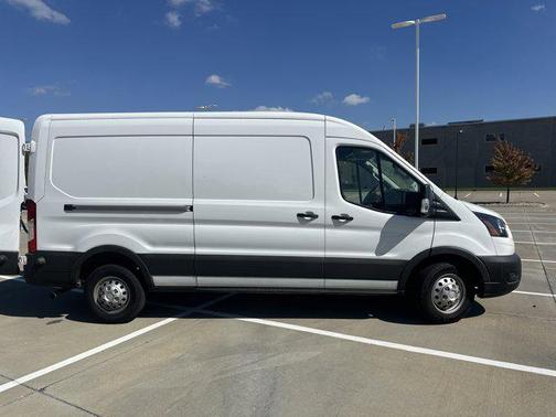 2020 Ford Transit-250 Base