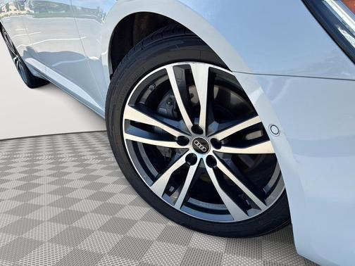 Glacier White Metallic 2023 Audi A6 45 Premium Plus