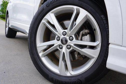 2022 Audi Q3 45 S line Premium