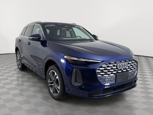 2025 Audi Q5 Premium TFSI quattro S tronic