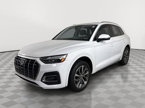 Glacier White Metallic 2021 Audi Q5 45 Premium Plus