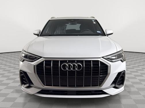 2023 Audi Q3 Premium 45 TFSI S line quattro Tiptronic
