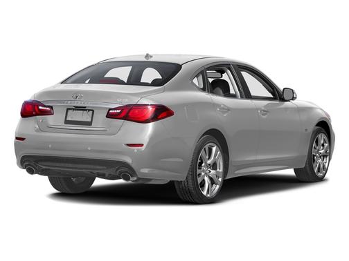2016 INFINITI Q70 3.7X