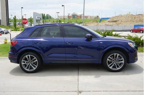 2023 Audi Q3 Premium 45 TFSI S line quattro Tiptronic