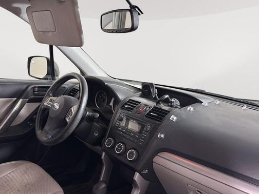 Jasmine Green Metallic 2014 Subaru Forester 2.5i Premium