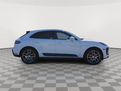 2023 Porsche Macan S