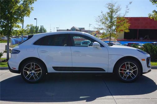 2023 Porsche Macan S