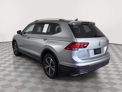 Pyrite Silver Metallic 2019 Volkswagen Tiguan 2.0T SEL