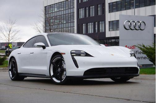 2022 Porsche Taycan 4S