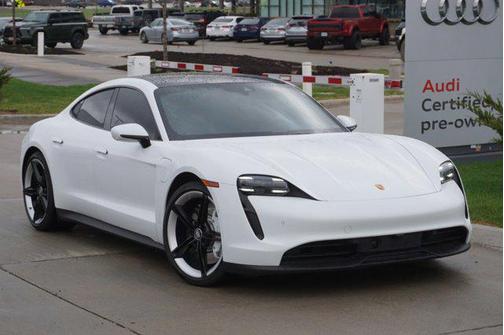 2022 Porsche Taycan 4S
