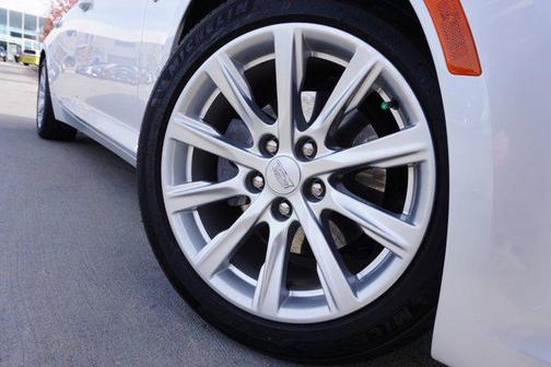 2022 Cadillac CT5 Luxury