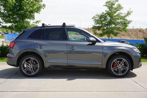 2024 Audi Q5 e 55 S line Premium Plus