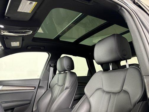 2024 Audi Q5 e 55 S line Premium Plus