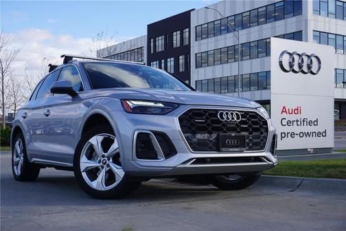 2022 Audi Q5 45 S line Premium Plus