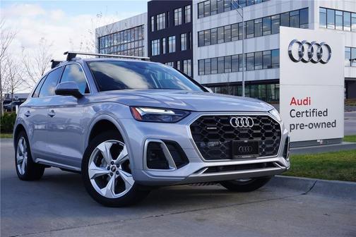 2022 Audi Q5 45 S line Premium Plus