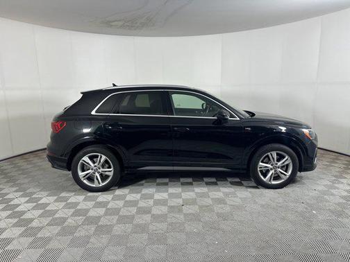 2020 Audi Q3 45 S line Premium