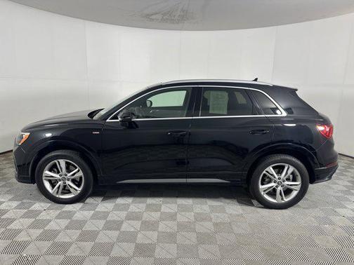 2020 Audi Q3 45 S line Premium