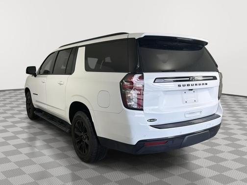 2023 Chevrolet Suburban 4WD Z71