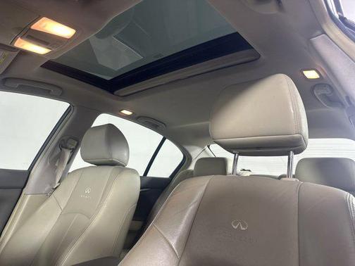 2008 INFINITI G35x Base