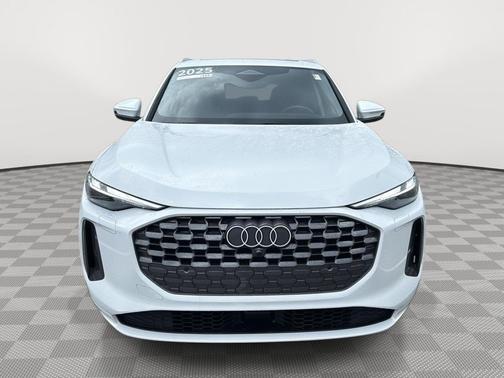 Glacier White Metallic 2025 Audi Q5 Premium TFSI quattro S tronic