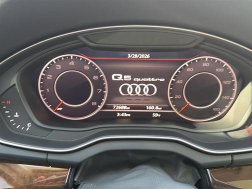 Brilliant Black 2019 Audi Q5 2.0T Premium Plus