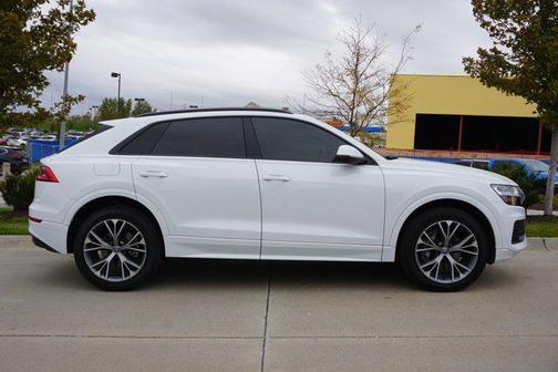 2020 Audi Q8 55 Premium