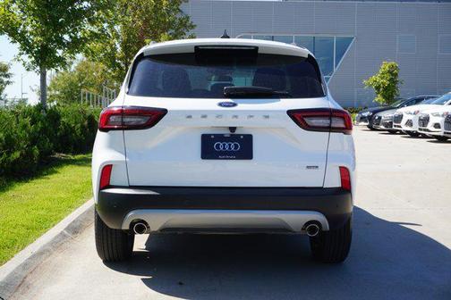 2023 Ford Escape PHEV Base