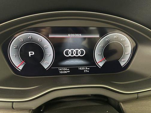 2024 Audi Q5 45 S line Prestige