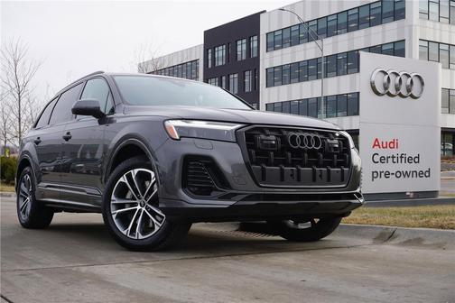 2025 Audi Q7 45 Premium Plus