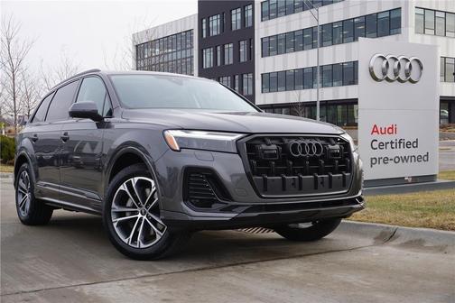 2025 Audi Q7 45 Premium Plus