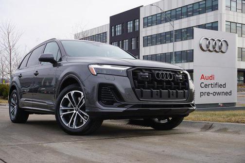2025 Audi Q7 45 Premium Plus