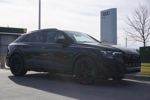 2026 Audi SQ8 4.0T Prestige