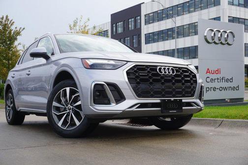 2023 Audi Q5 45 S line Premium Plus